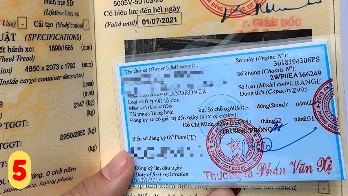 Bước 5: Nhận Giấy chứng nhận đăng ký xe ô tô tại Sóc Trăng