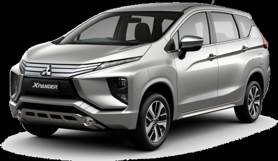 Hình ảnh xe Mitsubishi Xpander màu bạc đang di chuyển
