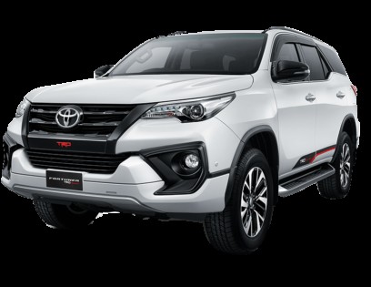Hình ảnh xe Toyota Fortuner màu trắng đang đỗ