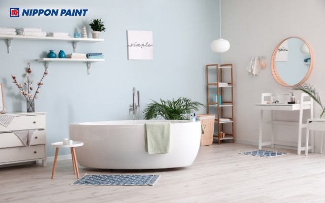 Xanh dương nhạt mang lại cảm giác mát lành, giúp khu vực vệ sinh luôn tươi mới