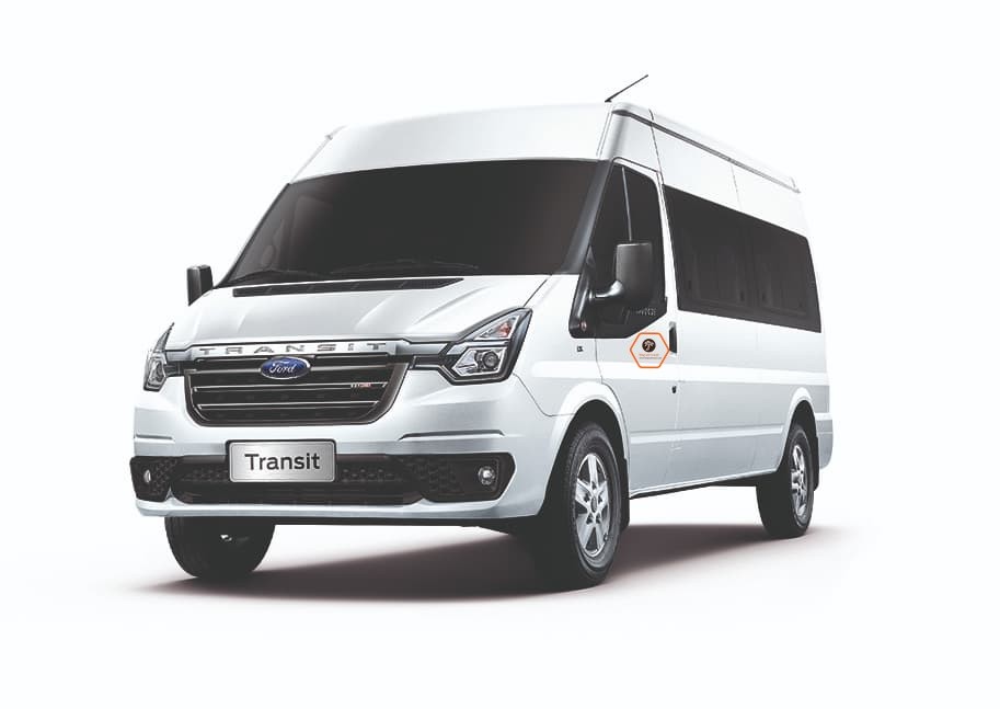 Xe 16 chỗ hiện đại phục vụ đoàn khách du lịch Nha Trang